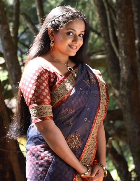 kavya madhavan hot nude